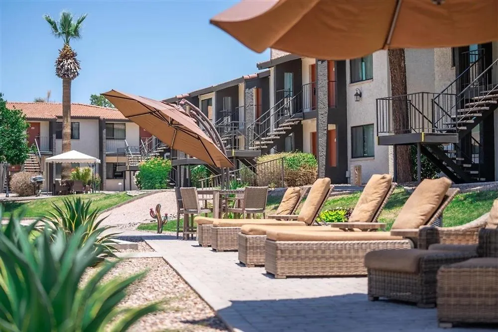 Apartment 135 Fully Furnished, Amenities Galore Scottsdale